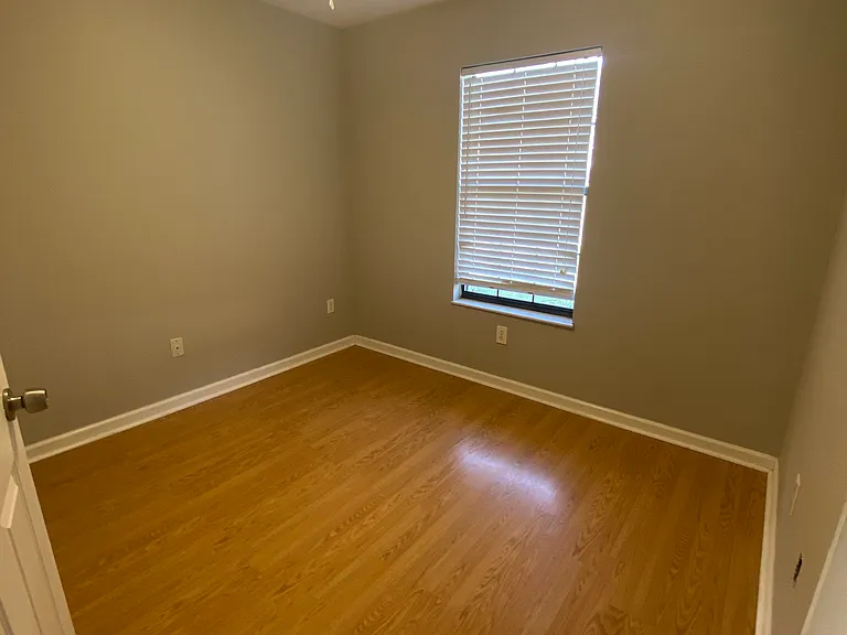 4818 Katia Ln — Photo 21