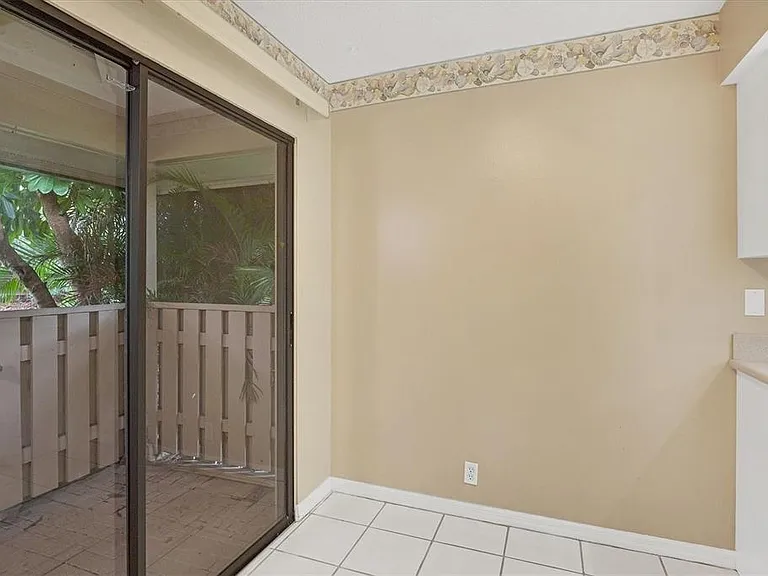 6642 Schooner Bay Cir #6642 — Photo 11