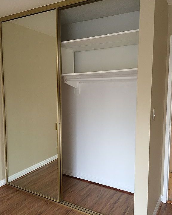 Closet 2
