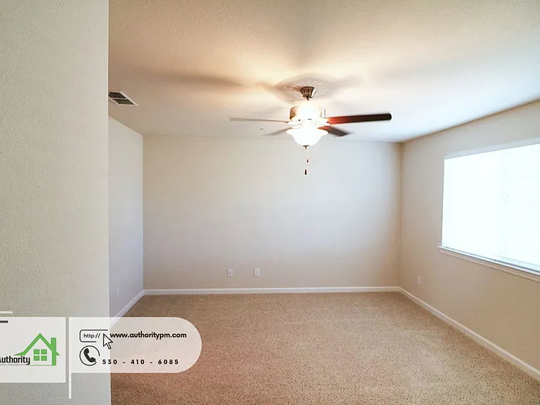 674 Mission De Oro Dr — Photo 17