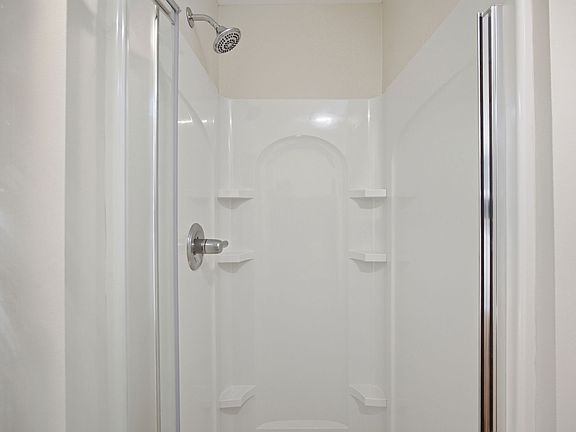 2nd image of 603 N Estes Dr