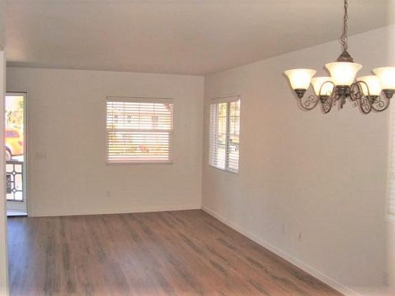 5th image of 70 Valley Station Cir