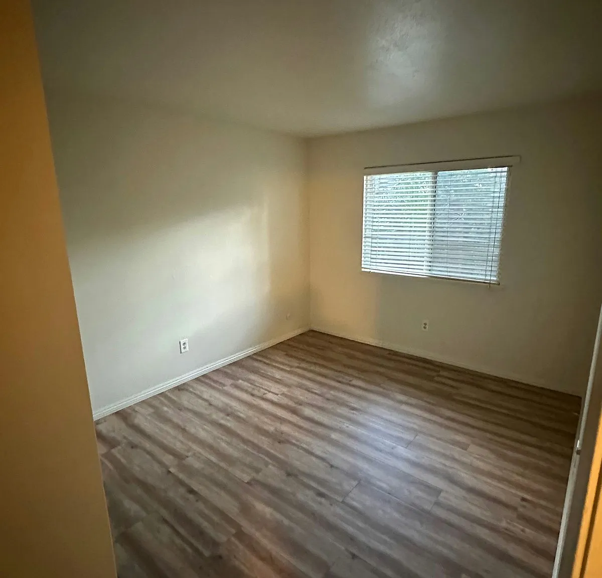 2742 Mendonca Drive — Photo 2