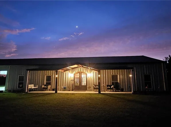 13637 HWY 23, Glennville, GA 30427