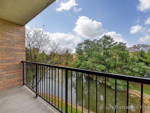 4th image of 2300 Oakmont Way Unit 306