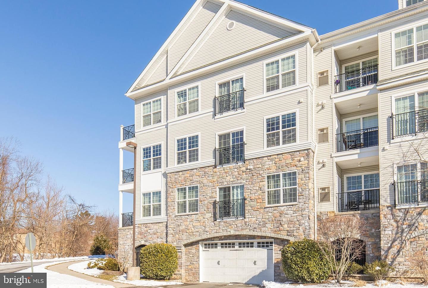 2104 Lydia Hollow Dr B5, Glen Mills, PA 19342 Zillow