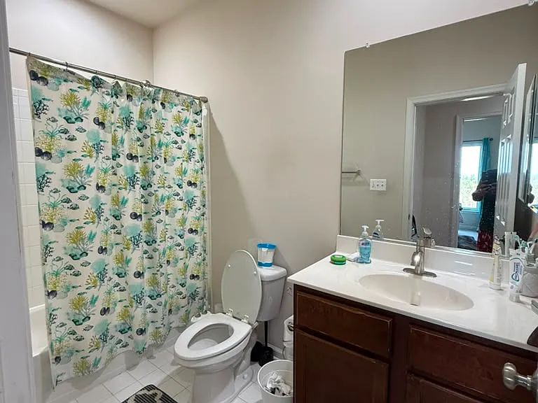 21043 Ashburn Heights Dr — Photo 37