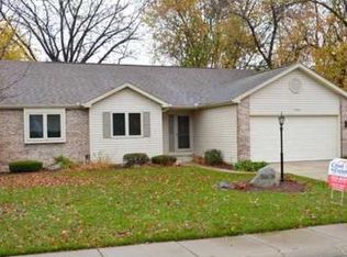 52626 Westgate Dr, South Bend, IN