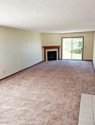 3rd image of 14000 Primrose Pl Unit D