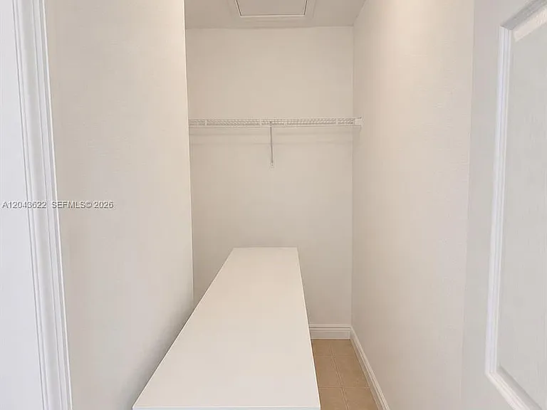 21100 SW 87th Ave #304 — Photo 8