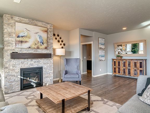 7112 S Harlow RD by Aho Construction