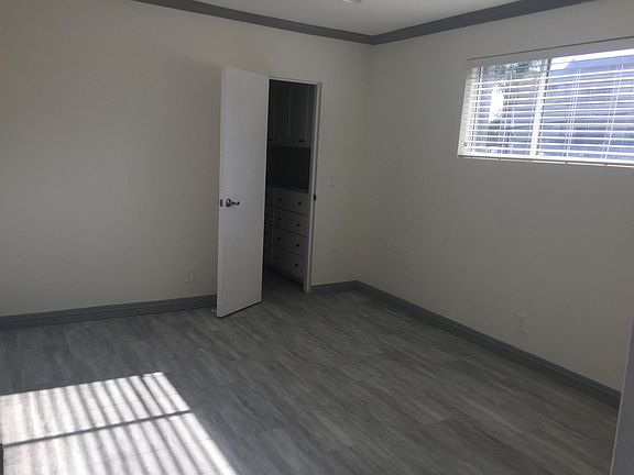 3rd image of 1310 N Gardner St APT 17