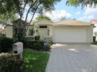 8400 Leeway Ln, Boynton Beach, FL 33436