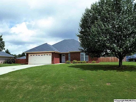 2nd image of 213 Deerfoot Dr
