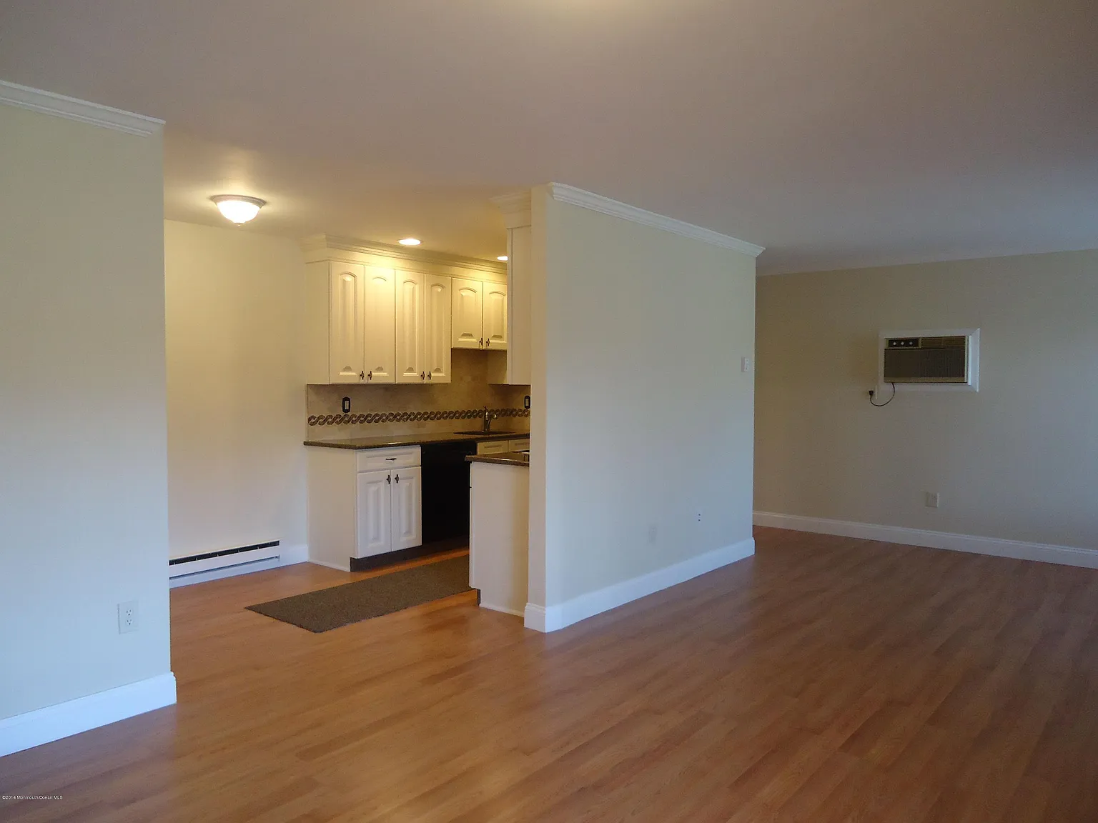 2 bed, 1130 sqft, $2,200 — Photo 1