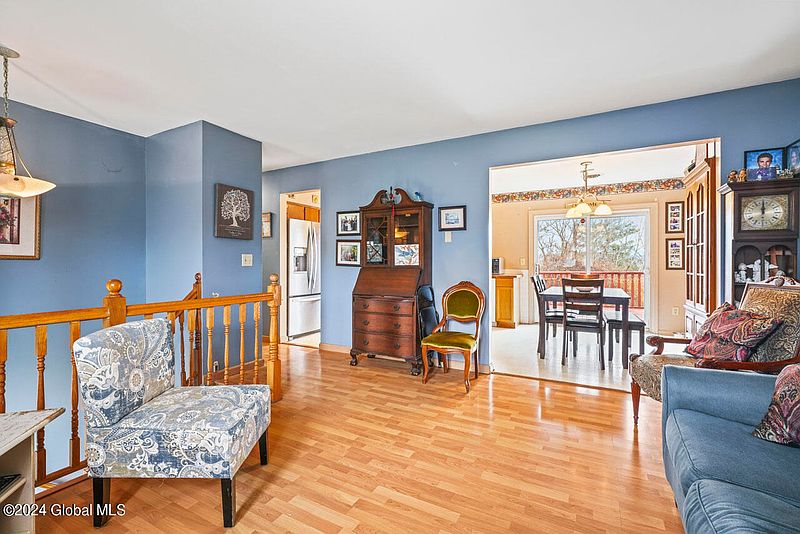 2nd image of 19 Daniel Street