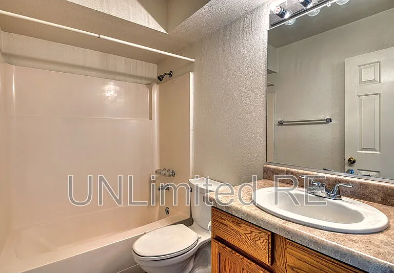 2980 Winterhaven Dr — Photo 38