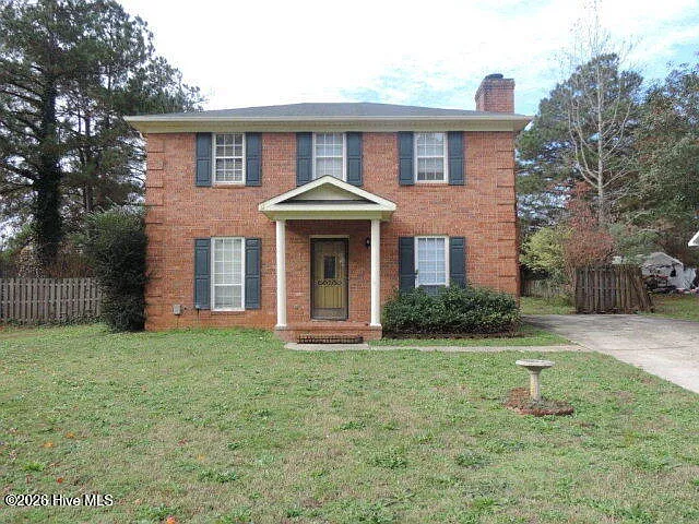 566 Fairfield Way — Photo 2