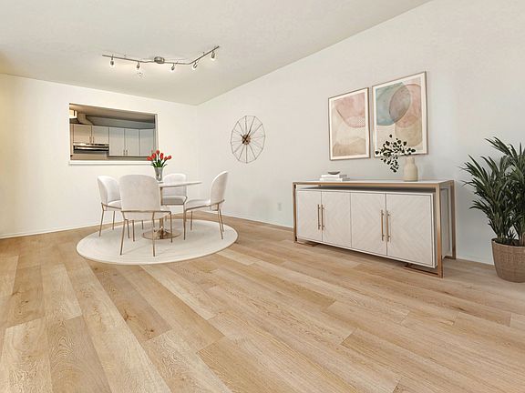 5th image of 11660 Mayfield Ave APT 301