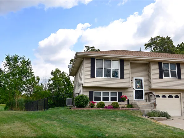 112 Woodview Ln, Marseilles, IL 61341