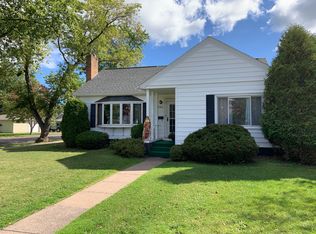 2302 Hughitt Ave, Superior, WI 54880