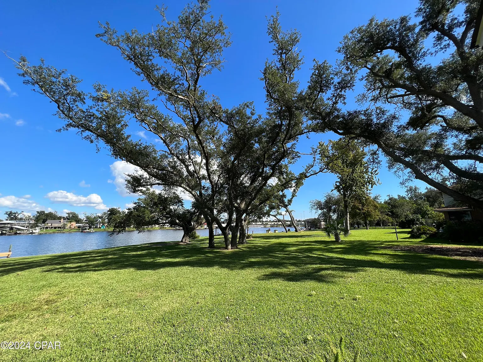 3 bed, 2658 sqft, $3,200 — Photo 3
