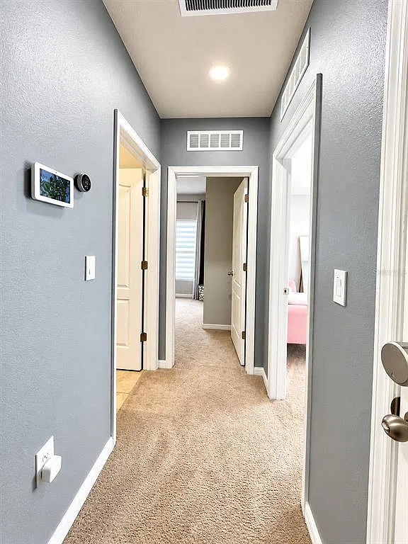3 bed, 2.0 bath, 1426 sqft, $1,800 — Photo 4