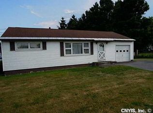 5394 Bear Rd, North Syracuse, NY 13212