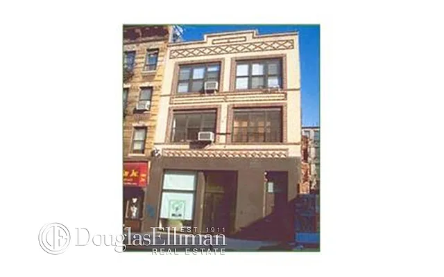 Sold by Douglas Elliman | media 8