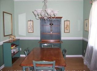 747 Willow Brook Rd, Chesapeake, VA 23320