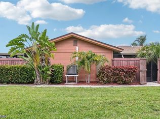 17327 Birchwood Ln, Fort Myers, FL 33908