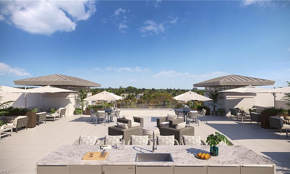 1st image of 2020 Gulf Shore Blvd N #203E