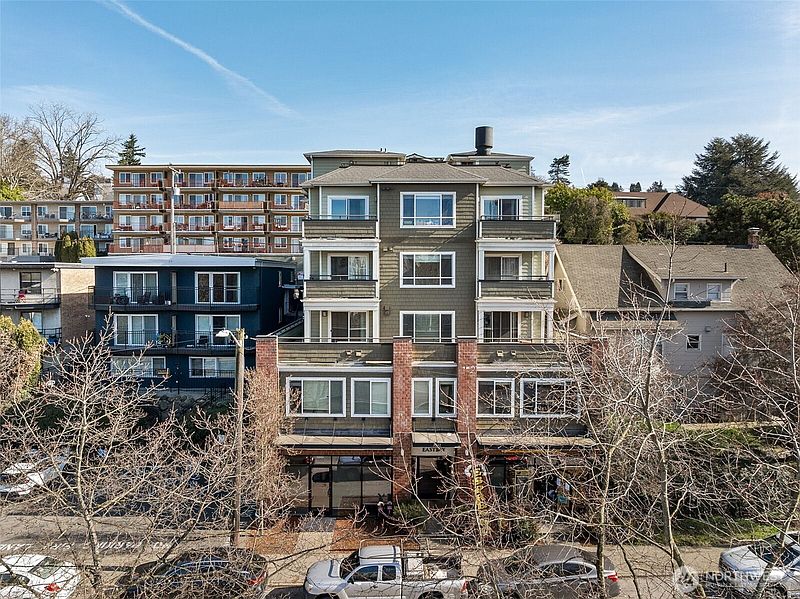 2nd image of 3232 15th Avenue W