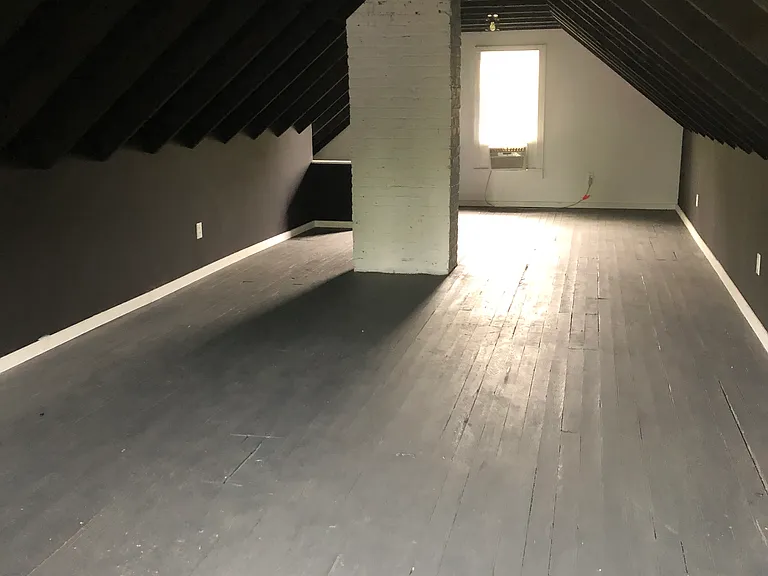 1516 E 173rd St #2 — Photo 12