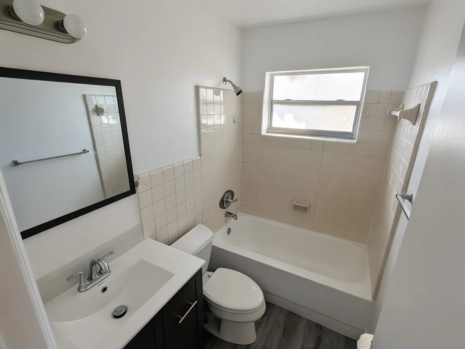 2 bed, $1,950 — Photo 2
