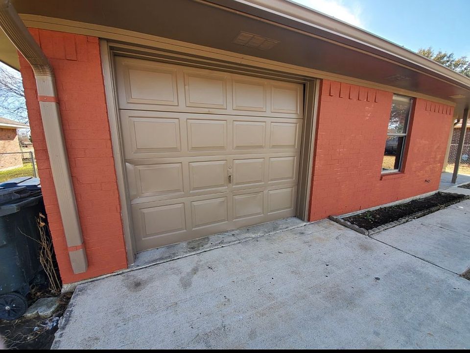 1st image of 1804 Melinda Myrl Dr