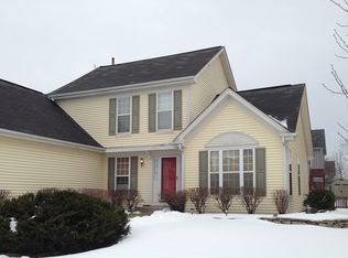 1666 McDowell Ave, Aurora, IL 60504