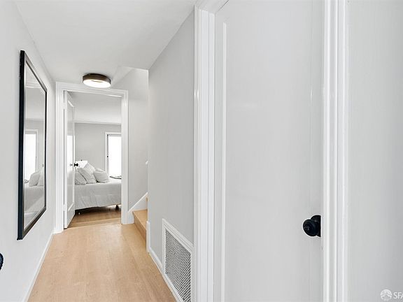 4th image of 2670 45th Ave