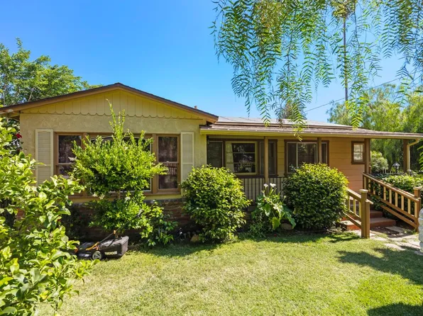 160 E Oak View Ave, Oak View, CA 93022