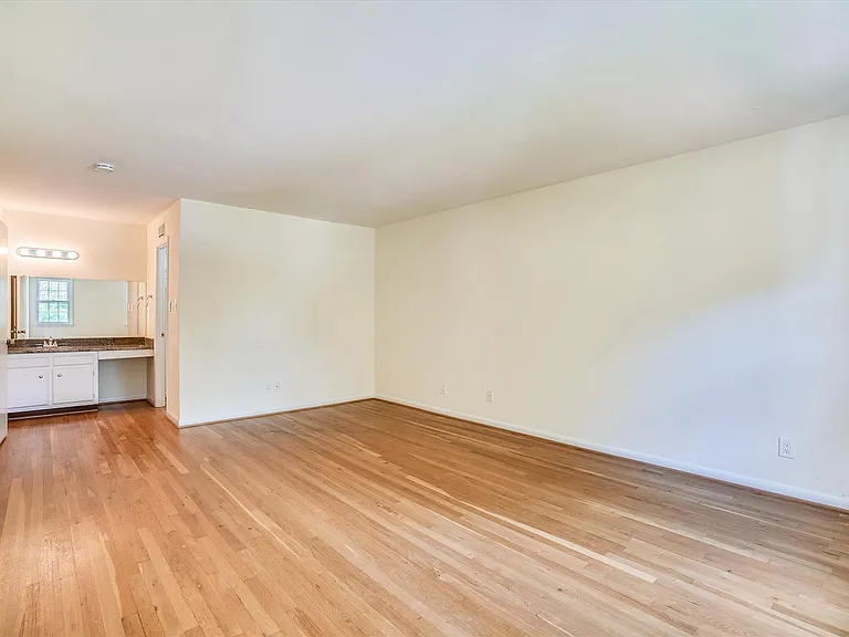 11200 Powder Horn Dr — Photo 42