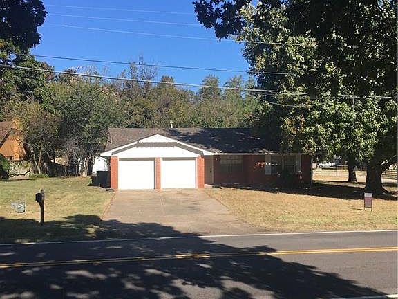 2nd image of 7701 NW 16th St