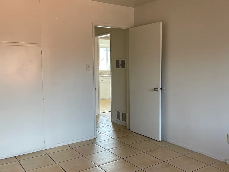 6138 Malabar St #G — Photo 12
