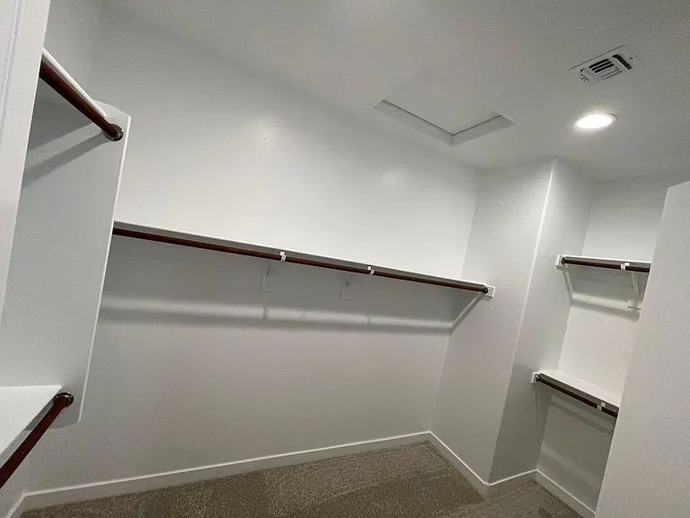 1654 W La Mirada Dr — Photo 13