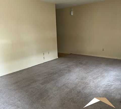 2nd image of 564 E Main St APT 106