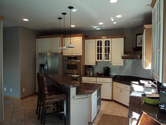 5th image of 2115 Browns Bay Ave
