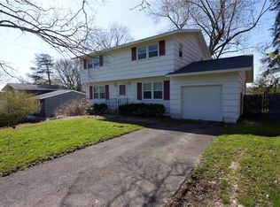 110 Haverhill Dr, Syracuse, NY 13214