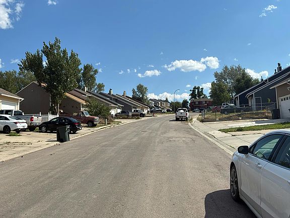 4th image of 137 Westhills Loop