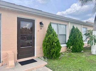 19 W Country Cove Way, Kissimmee, FL 34743