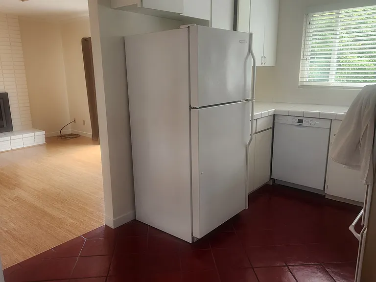 708 Arroyo Leon Dr — Photo 7