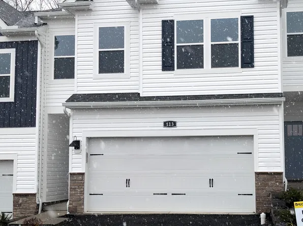 113 Scotland Ln, Harmony, PA 16037
